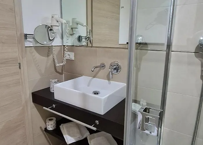 Mansio & Hotell Elmas